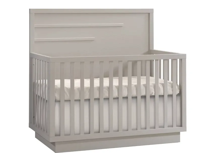 Como 4-in-1 Convertible Crib with Horizontal Molding