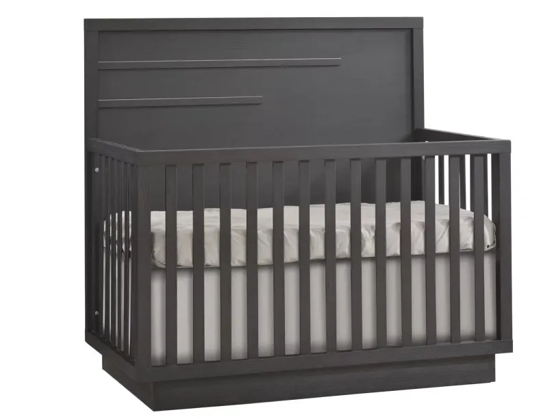 Como 4-in-1 Convertible Crib with Horizontal Molding