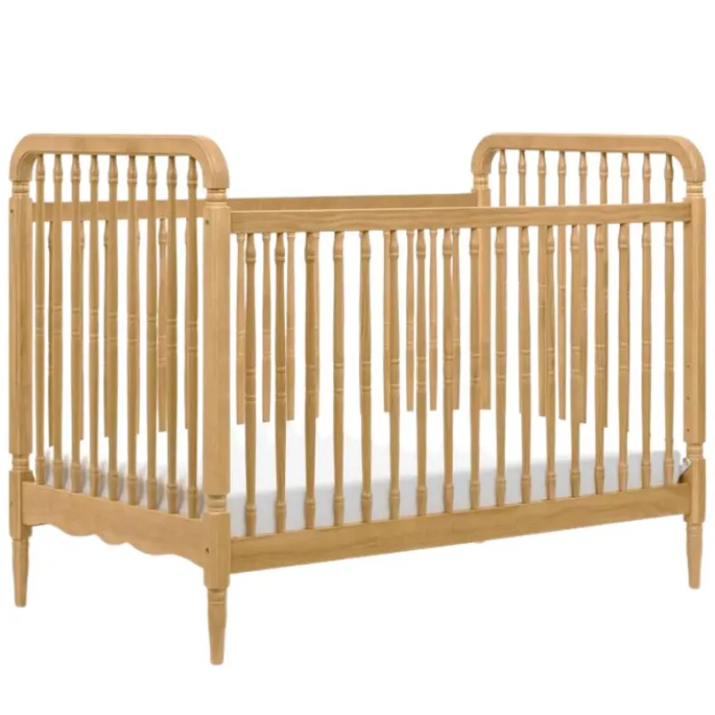 Liberty 3-in-1 Convertible Spindle Crib